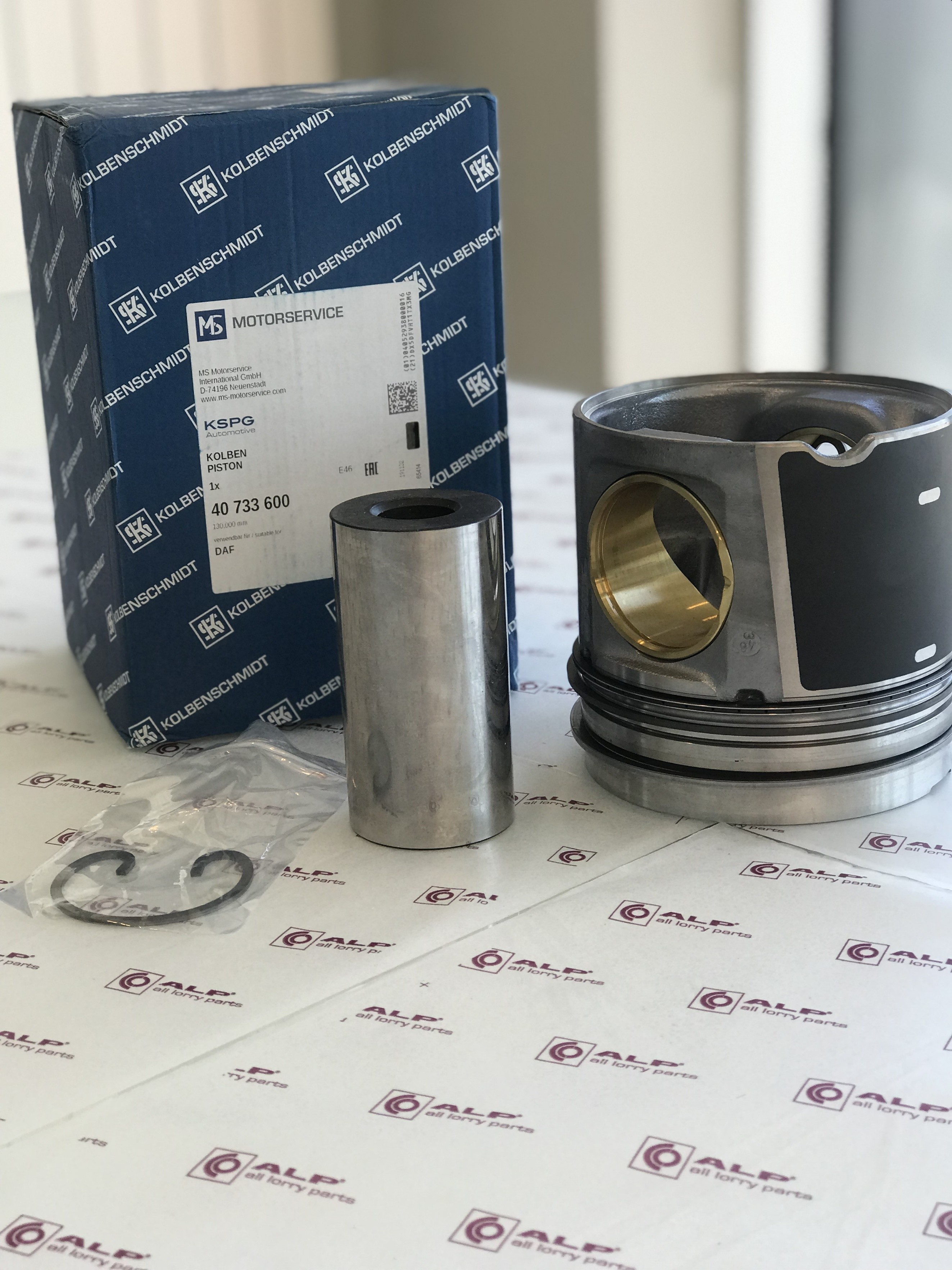 PISTON + RING